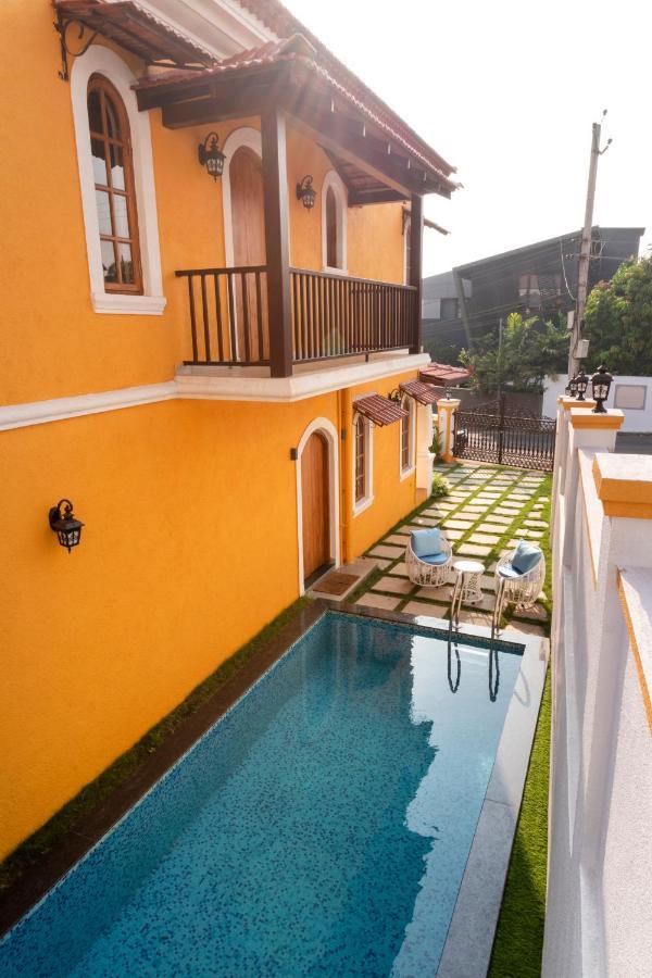 Casa De Monique Vila Pilerne Exterior foto
